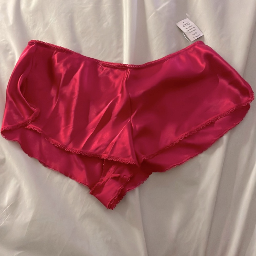 Two piece set